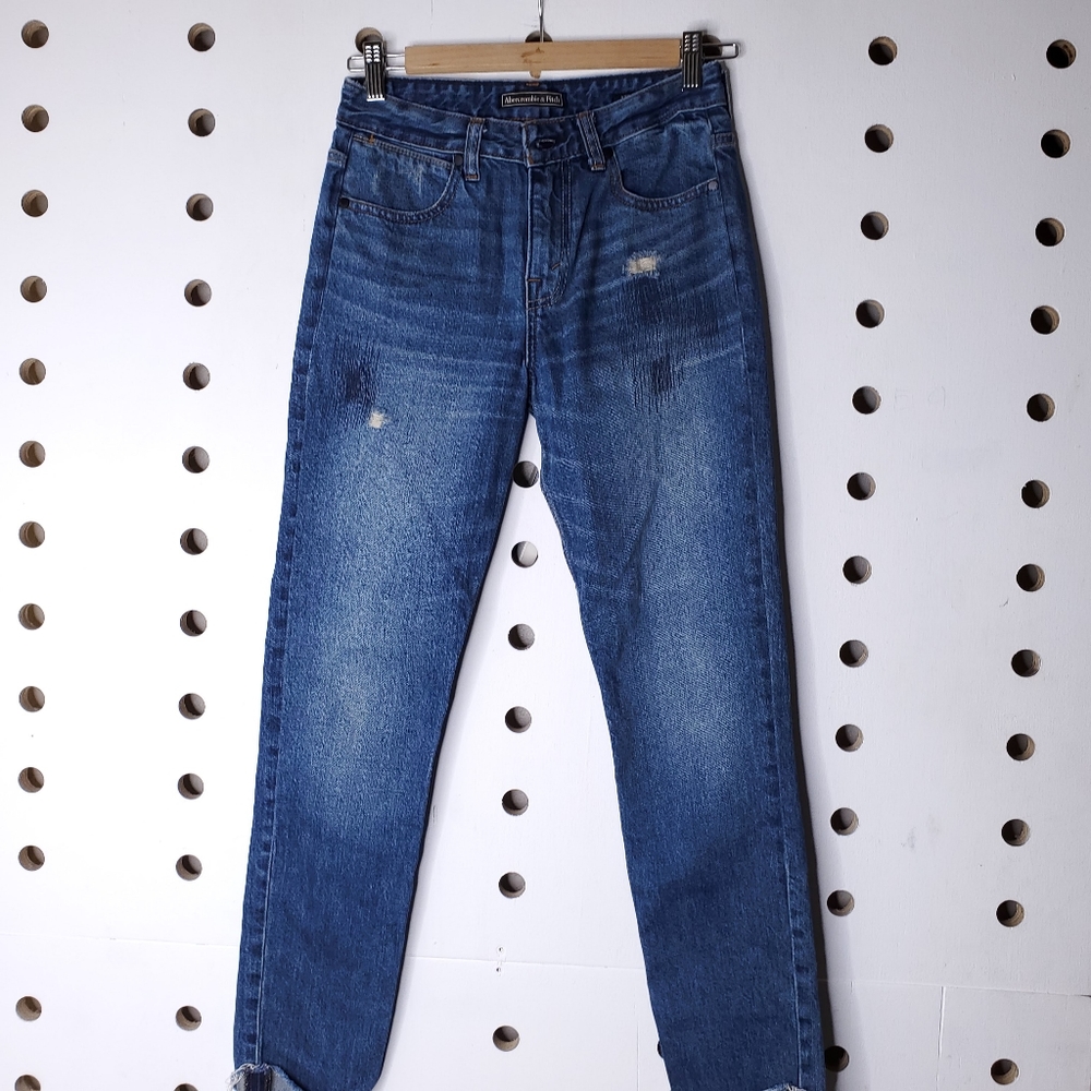 Abercrombie & Fitch Ankle Straight Jeans